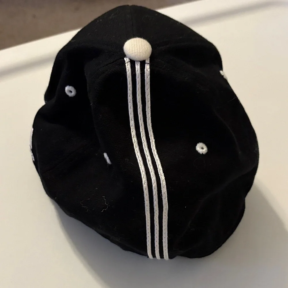 2009 Conference Champions Black and Cream Cap